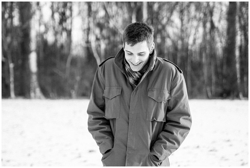 portraitfotograf-winterfotoshooting-winterportrait-paarportrait-paarfotos-pärchenfotos-natürliche-portraitfotos-münchen-rosenheim-by-katrin-kind-photography_0027.jpg