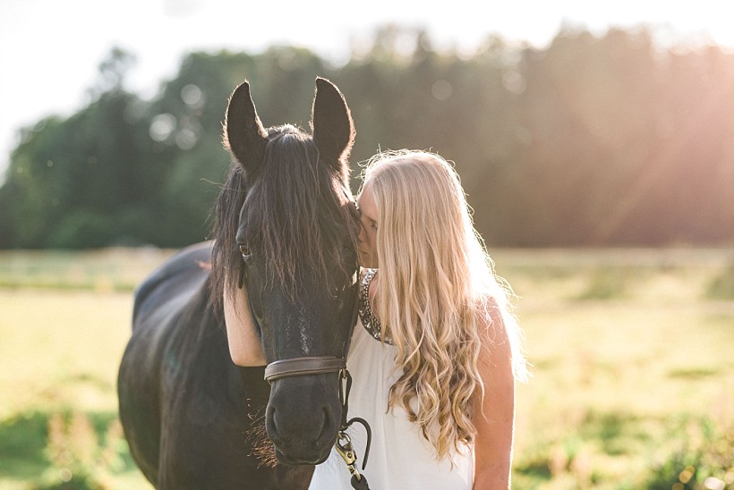 10 Fragen rund um dein Fotoshooting mit Pferd in München, Rosenheim und