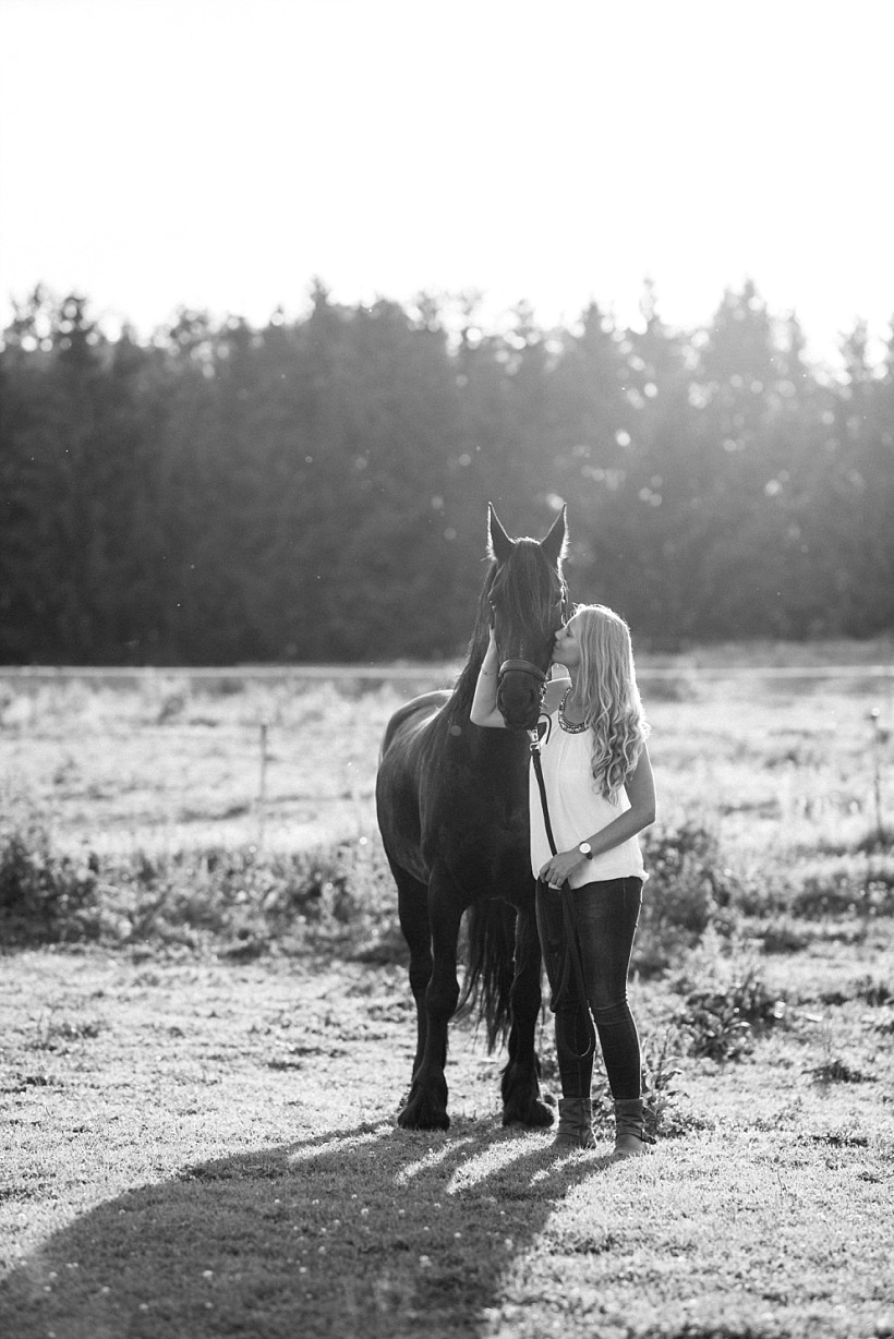 pferdefotograf-pferdeportrait-equine-horse-photographer-fotoshooting-mit-pferd-natürliche-portraitfotos-portraitfotograf-münchen-rosenheim-by-katrin-kind-photography_0029.jpg