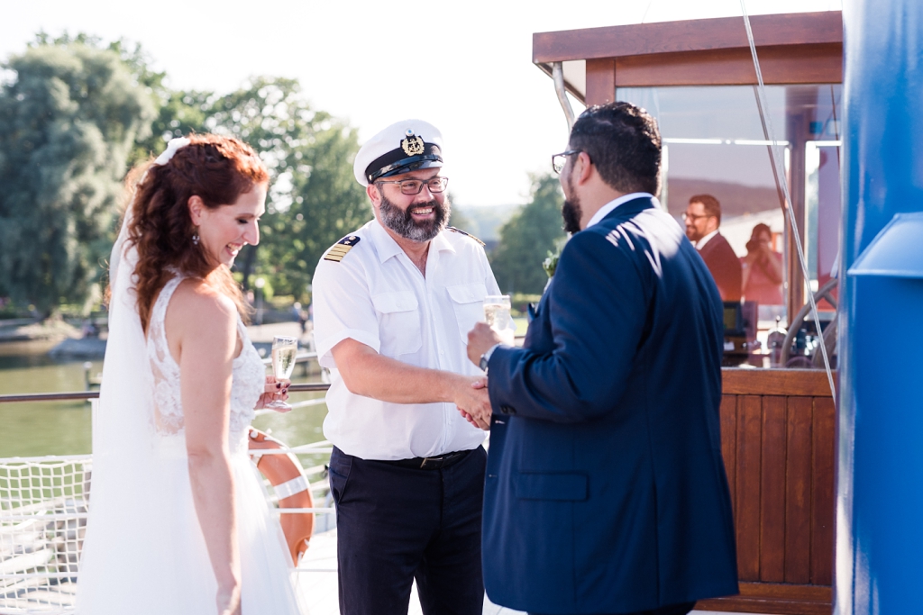 Ammersee Hochzeit auf dem Schiff Standesamt MS Dießen und Feier im Restaurant Fischer